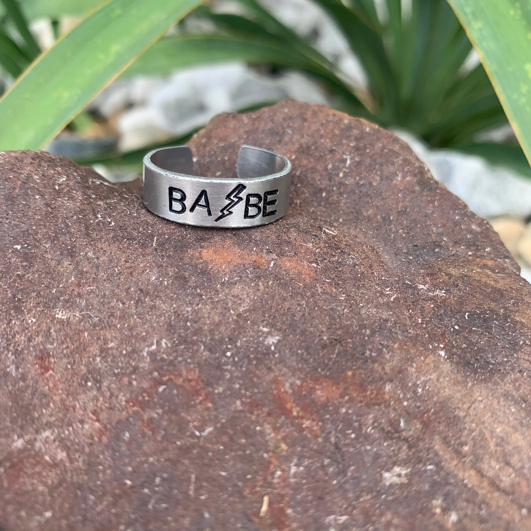 Babe Ring ⚡️